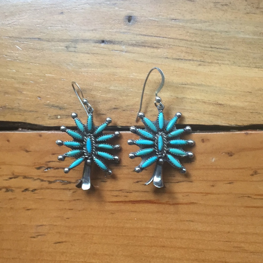 Turquoise Zuni point earrings 925 silver